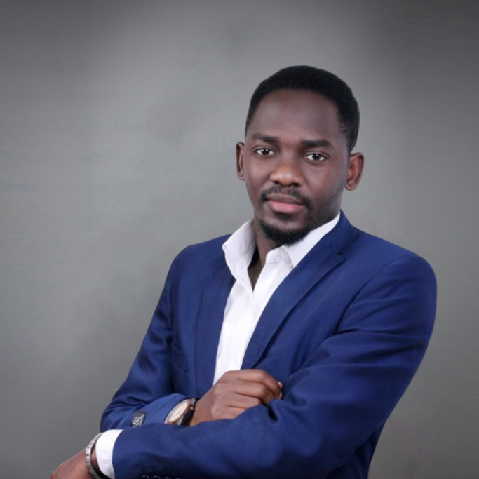 Luxury Real Estate Agent